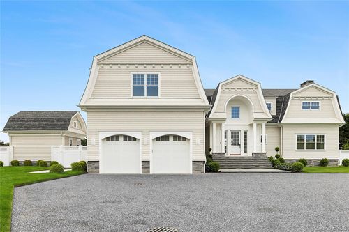 44 Club Ln, Remsenburg, NY, 11960-2036 | Card Image