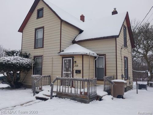 309 E Pike St, Pontiac, MI, 48342-2826 | Card Image