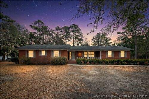 247 Woodrow Ln, Raeford, NC, 28376-8675 | Card Image