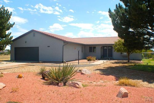324 W Scarsboro Dr, Pueblo West, CO, 81007-2645 | Card Image