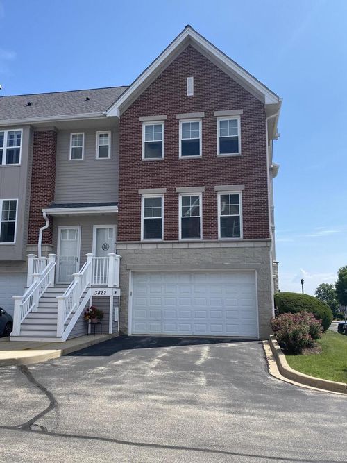 44-3822 S Lake Drive, Saint Francis, WI, 53235 | Card Image