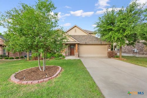 807 Liberty Hl, Temple, TX, 76504-2169 | Card Image