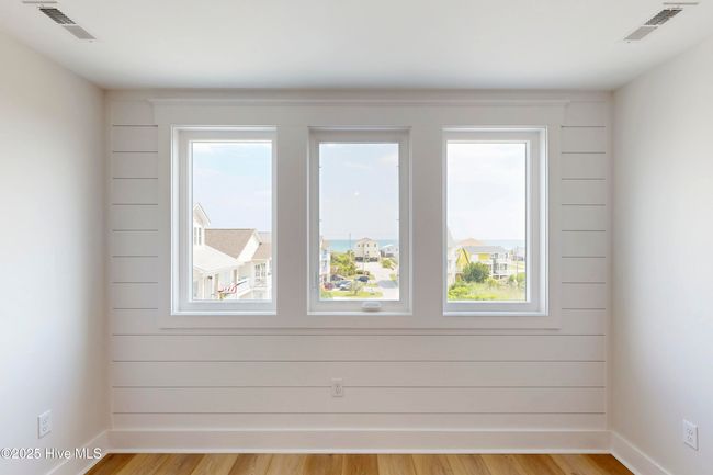 130 Sea Oaks Ct, Townhouse with 4 bedrooms, 4 bathrooms and null parking in N Topsail Beach NC | Image 65
