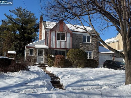 409 Windsor Rd, River Edge, NJ, 07661-2148 | Card Image