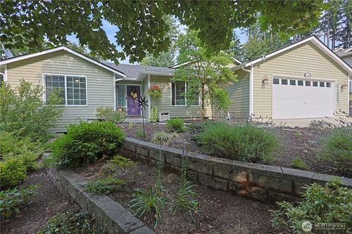 17538 Loop Lane Se, Yelm, WA, 98597 | Card Image