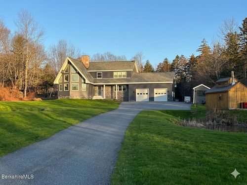 141 Griffin Hill Rd, Savoy, MA, 01256-9246 | Card Image