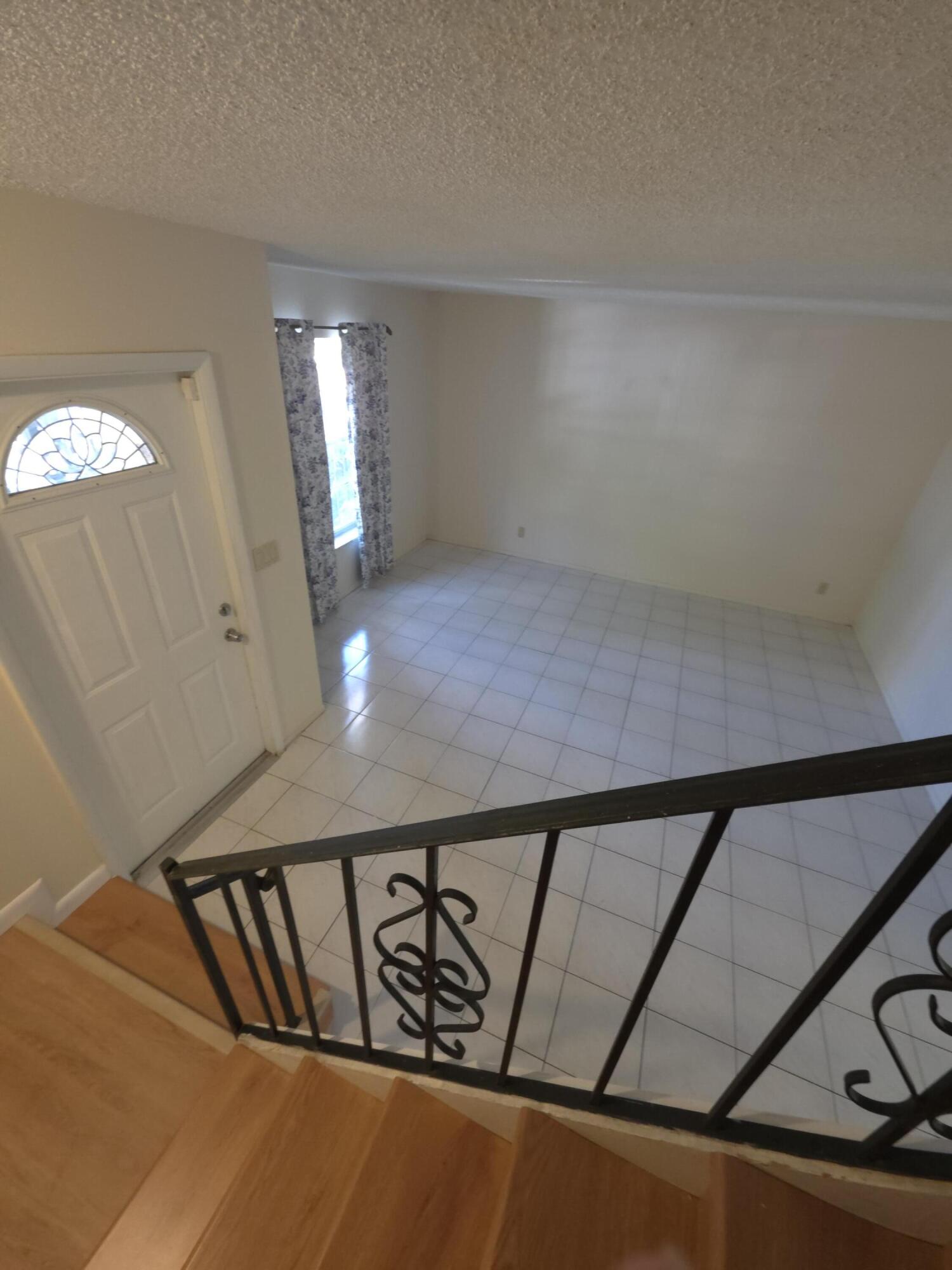 Residential in Hallandale Beach 3