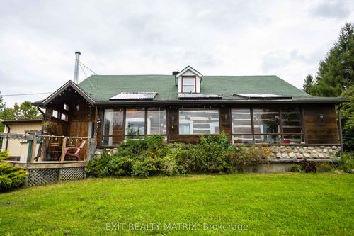 20255 Maple Rd, Williamstown, ON, K0C2J0 | Card Image