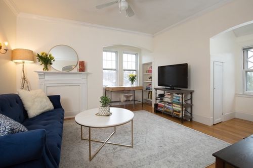 5-15 Braemore Rd, Boston, MA, 02135-7039 | Card Image