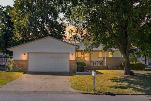 309 W Vandalia St, Broken Arrow, OK, 74012-6438 | Card Image