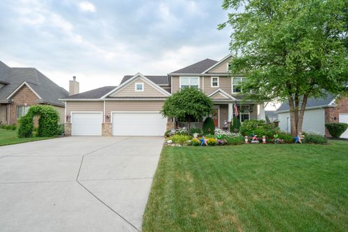 1144 Mary Ellen Dr, Crown Point, IN, 46307-7511 | Card Image
