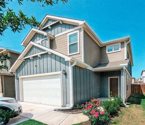 353 Katie Elder Dr, Jarrell, TX, 76537-0790 | Card Image