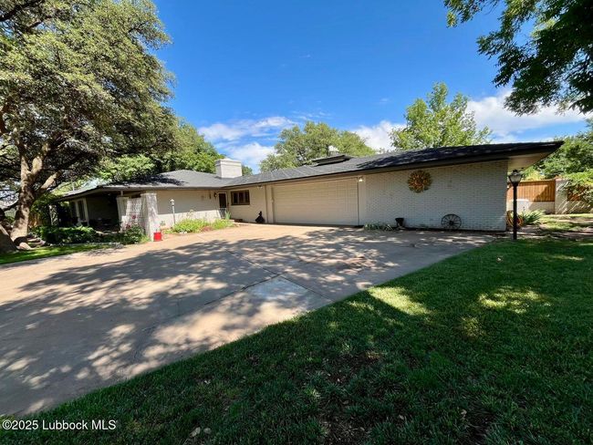 103 Yucca Ter, House other with 5 bedrooms, 5 bathrooms and null parking in Plainview TX | Image 5