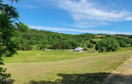 612 Grassy Valley Rd, Whitesburg, TN, 37891-2231 | Card Image