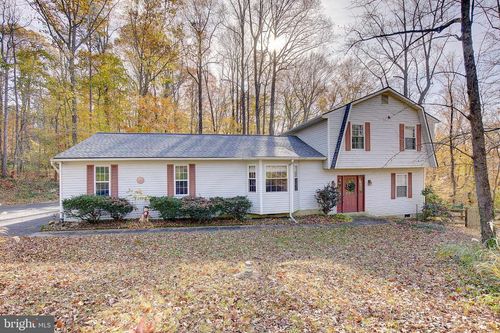 2825 Karen Dr, CHESAPEAKE BEACH, MD, 20732-3844 | Card Image