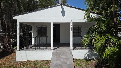 2911 Nw 30th St, Miami, FL, 33142-6405 | Card Image