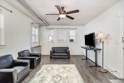 apt-2-3252 Fremont Ave S, Minneapolis, MN, 55408-3539 | Card Image