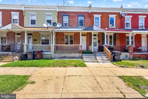 815 E 17th St, WILMINGTON, DE, 19802-5005 | Card Image