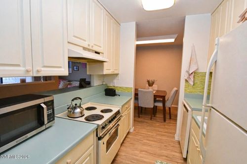 unit-301-2955 Lakeside Dr, Reno, NV, 89509-4236 | Card Image