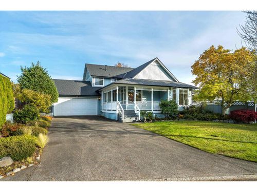 7282 123 St, Surrey, BC, V3W9J1 | Card Image