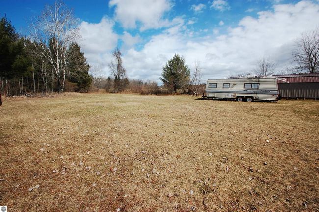262 W Lagrant Rd, House other with 1 bedrooms, 1 bathrooms and null parking in Twining MI | Image 21