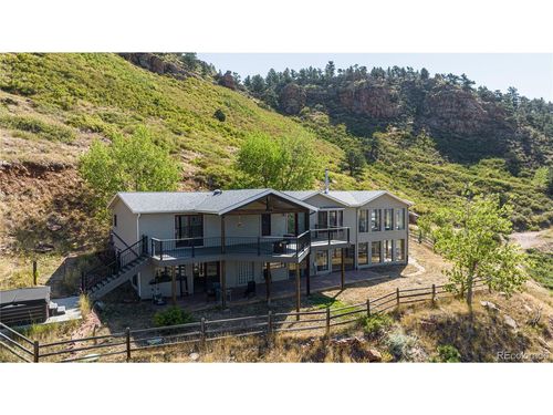 952 Steamboat Valley Rd, Lyons, CO, 80540-5071 | Card Image