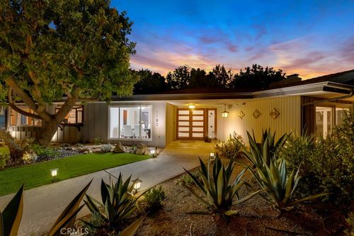 1180 Calle Pecos, Thousand Oaks, CA, 91360-2318 | Card Image