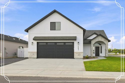 1243 Ira Burton Rd, Twin Falls, ID, 83301-7893 | Card Image