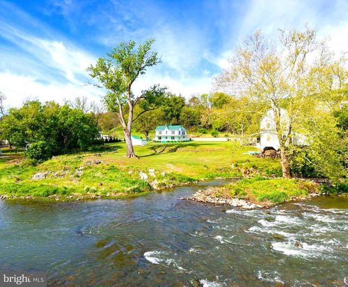 4159 Us Hwy 340, STANLEY, VA, 22851-2936 | Card Image
