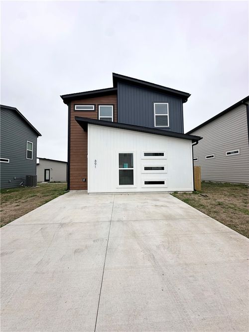 891 Boardwalk Ave, Bentonville, AR, 72713-3250 | Card Image