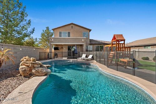 62 W Hackberry Ave, San Tan Valley, AZ, 85140-7952 | Card Image