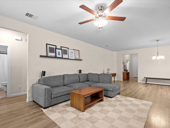 624 Hazeltine Rd, House other with 4 bedrooms, 3 bathrooms and null parking in Red Oak TX | Image 14