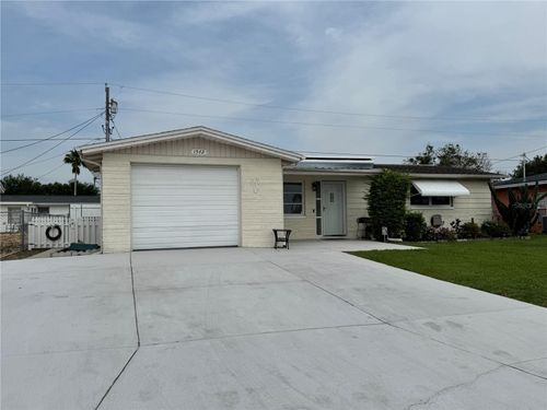 1542 Derrick St, HOLIDAY, FL, 34690-5852 | Card Image