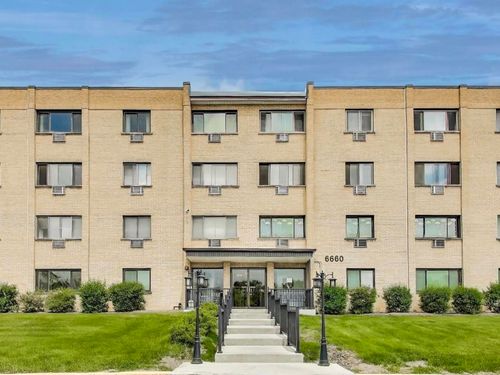 apt-103-6660 S Brainard Ave, Countryside, IL, 60525-4614 | Card Image