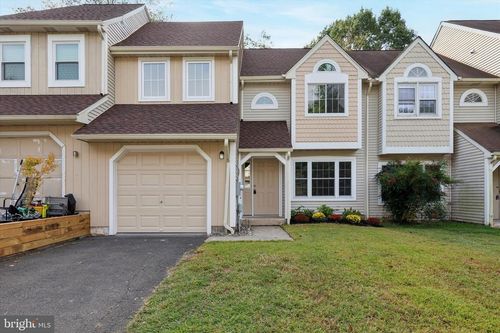 8778 Duveen Dr, Wyndmoor, PA, 19038-7462 | Card Image