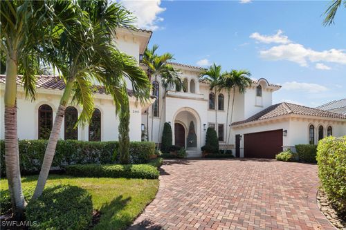 590 17th Avenue S, Naples, FL, 34102 | Card Image