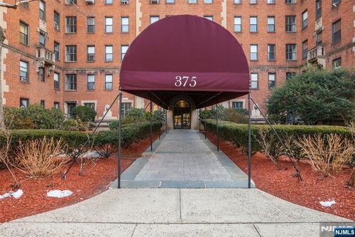 363-377 Mount Prospect, Newark, NJ, 07104 | Card Image