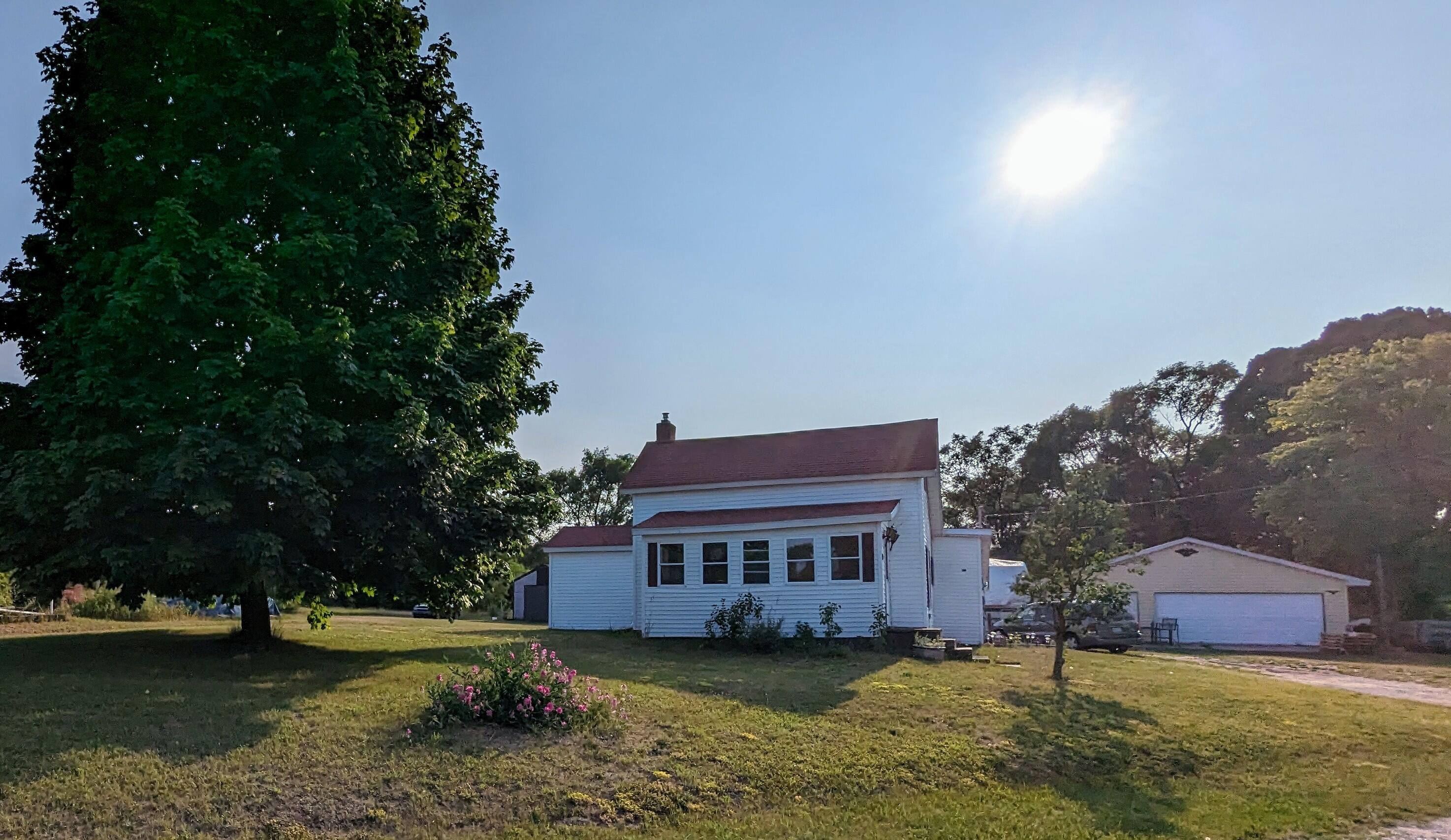 Lenz Rd, Ludington, MI 49431