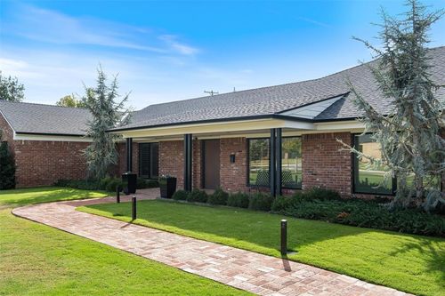 1708 Randel Road, Nichols Hills, OK, 73116 | Card Image