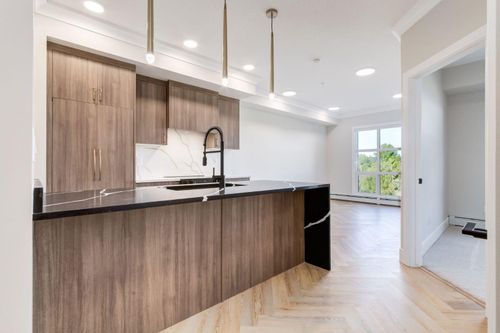 2414-4270 Norford Ave Nw, Calgary, AB, T3B6P8 | Card Image