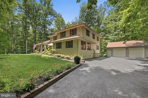 8109 Counselor Rd, MANASSAS, VA, 20112-4749 | Card Image