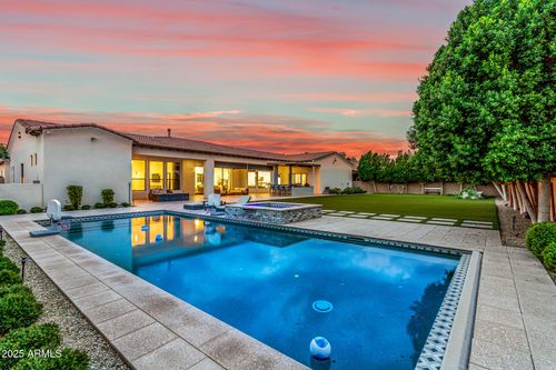 5940 S Gemstone Dr, Chandler, AZ, 85249-5803 | Card Image