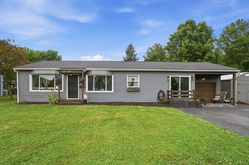 4410 Walnut Rd, Buckeye Lake, OH, 43008-7768 | Card Image