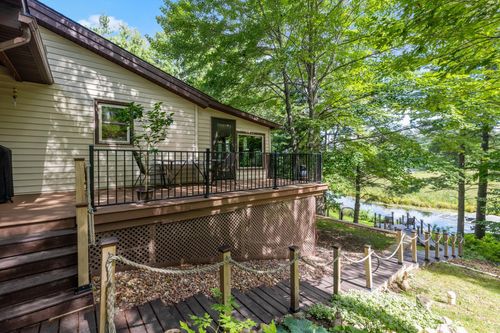 7934 44th Ave Nw, Walker, MN, 56484-2587 | Card Image