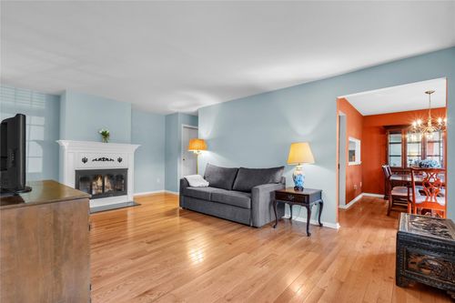apt-4-9 Foxwood Dr, Pleasantville, NY, 10570-1640 | Card Image