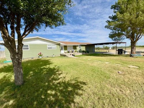 1913 W 55th Ln, Fort Stockton, TX, 79735-5091 | Card Image