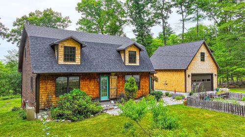 25 Chapman Rd, Harrison, ME, 04040-3533 | Card Image