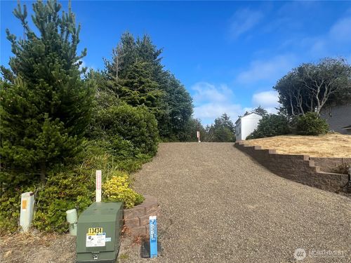 30508 K Pl, Ocean Park, WA, 98640-5039 | Card Image
