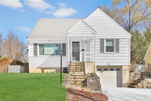 780 Scarsdale Ave, Scarsdale, NY, 10583-5234 | Card Image