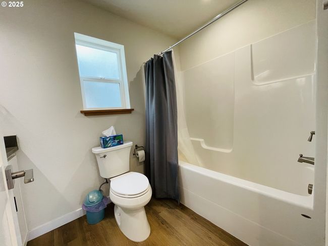 E-1 - 34326 Johnsons Landing Rd, Home with 1 bedrooms, 1 bathrooms and null parking in Scappoose OR | Image 9
